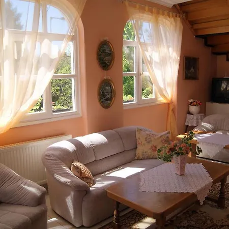 Familia Vendeghaz Guest house