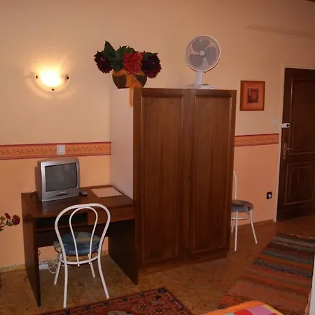 Guest house Familia Vendeghaz